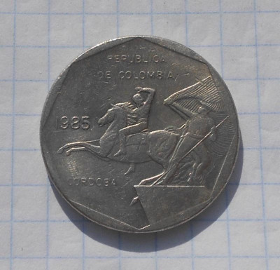 kolumbija_10_peso_1985_r_ostrovi_san_andres_i_providensija (1).jpg