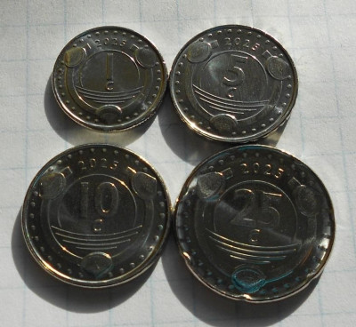 sint_marten_1_10_25_centiv_2025_r_unc_kjurasao_5_centiv_2025_r_unc (1).jpg